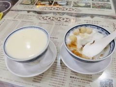 招牌香滑凤凰奶-周大娘牛乳(旧寨古村总店)