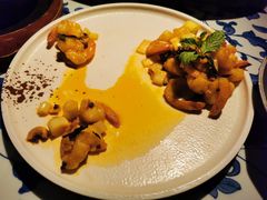 宫保龙井虾球-桂满陇天书(南京德基旗舰店)