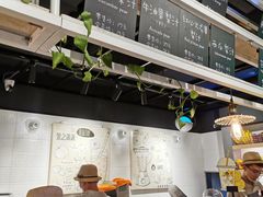 大堂-果之满满鲜榨果汁(美罗城店)
