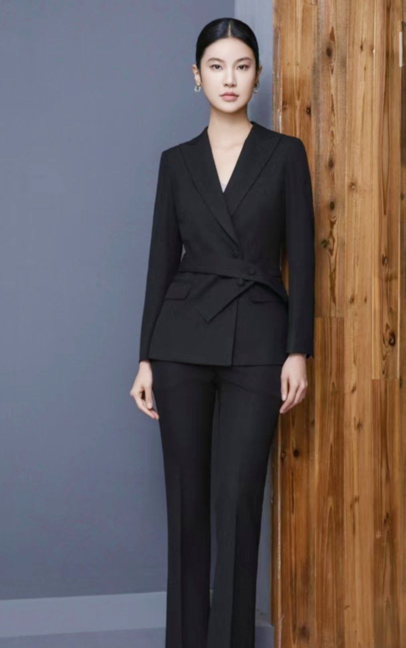 职业装这样有范#时装#女士西装