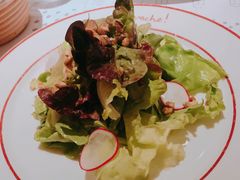 餐前沙拉-La Vache! 噢！那只奶牛！(尖沙咀店)