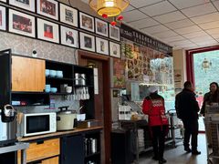 -老鼎万春卤菜(五代传承创始老店)