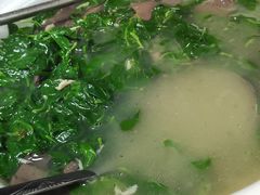 枸杞叶浸鸡红-隔田烧鸡