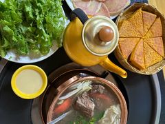 -银同牦牛肉火锅