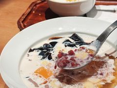 -RUXU入续糖水铺与包(卓悦中心店)