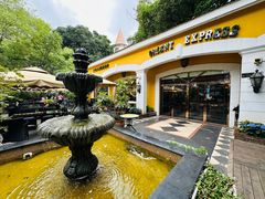 -火车头法国西餐厅