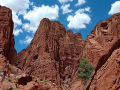 -天山神秘大峡谷