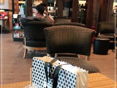 -星巴克(哈尔滨松雷店)