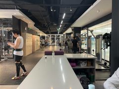 -瑞力健身(解放数创广场店)