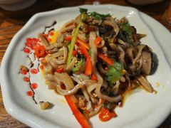 酸辣羊肚丝-有奴思烤肉·清真(正宁路店)