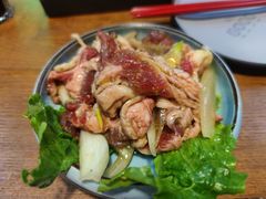 招牌拌牛肉-正宗齐齐哈尔烤肉·齐牛哥鲜切炭火烤肉(杭州总店)