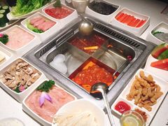 -海底捞火锅鲜切牛肉主题店(长寿路店)