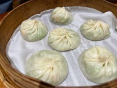 丝瓜虾仁小笼包-鼎泰丰(复兴店)