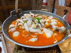 -老滇山寨•云南特色菜•地方菜•民族风情歌舞表演(金碧店)