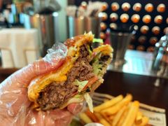 双重芝士汉堡-THE CORNER角落