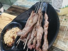 -小东北烧烤(双拥路店)