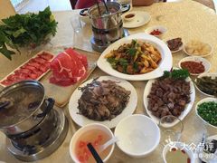 凉拌鸡脚-东颖龙肥牛王(绵阳店)