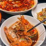 武汉天天坐满的小店，连吃了三天….