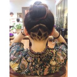 -LILI·HAIR SALON理理造型