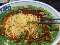 招牌骨汤牛肉-西部马华清真兰州牛肉面·烧烤夜市(关东店)