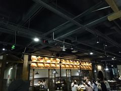 -红九格老火锅(三峡广场店)