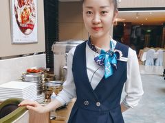 -朗丽兹自助餐厅