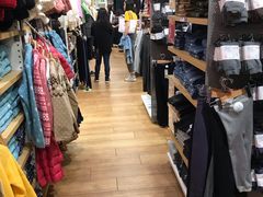 -优衣库(上海虹口龙之梦店)