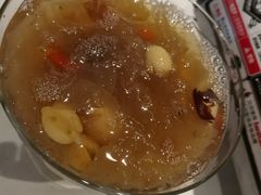 银耳莲子羹-眉州东坡(民族园店)
