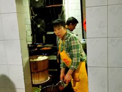 -石灰市毛记烧鸡公(解放碑店)