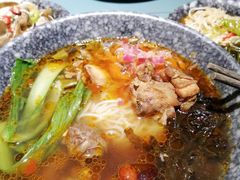 鸡肉米线-八月美食小馆(银泰城总店)