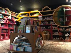 -钟书阁(珍园店)