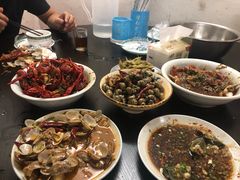 -冶建镜子·老南昌大排档·江西虾王(总店)