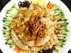 -红东阁东北菜烤肉酒馆(CROSS万象汇店)