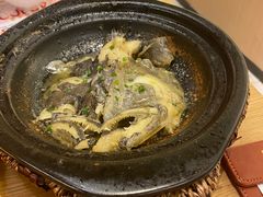 黄油焗鸦片鱼头-邹开喜·炭炉鸡煲·海鲜火锅(虹口足球场店)