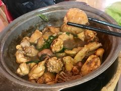 -芳村榕树头叹佬鸡煲(体育西店)