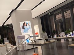-华为授权体验店(龙湖礼嘉天街)