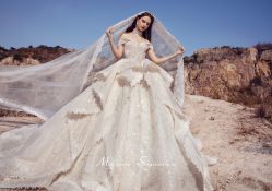 -Renee芮亦婚纱(原丽莎)