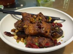 -黄泥岗·地道湖北菜(奥特莱斯店)