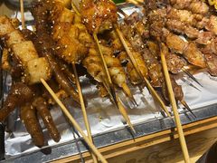 -烤满分·东北烧烤(首经贸店)