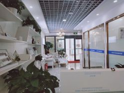 -蕾特恩专业祛痘国际连锁