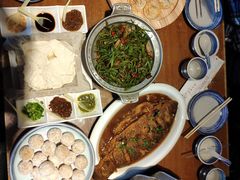 -95号酱骨·一块豆腐(展春园西路店)