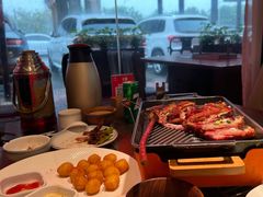 -百彦蒙古包·碳烤羊排·手抓羊肉(万江首店)
