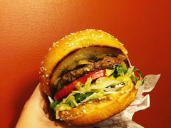 -The Habit Burger Grill 哈比特汉堡(复兴soho店)