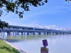 -灞河西岸滨河公园