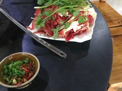 -苗家恒灵酸汤鱼-跳水牛肉连锁店(凯里总店)