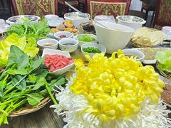 -华强阁菊花宴自助火锅店