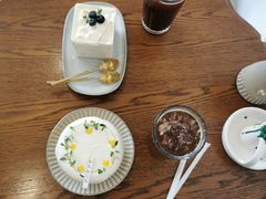 -AHAVA·Fang Baking Studio