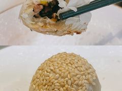 黄桥酥饼-皇朝会.经典传统粤菜(外滩店)