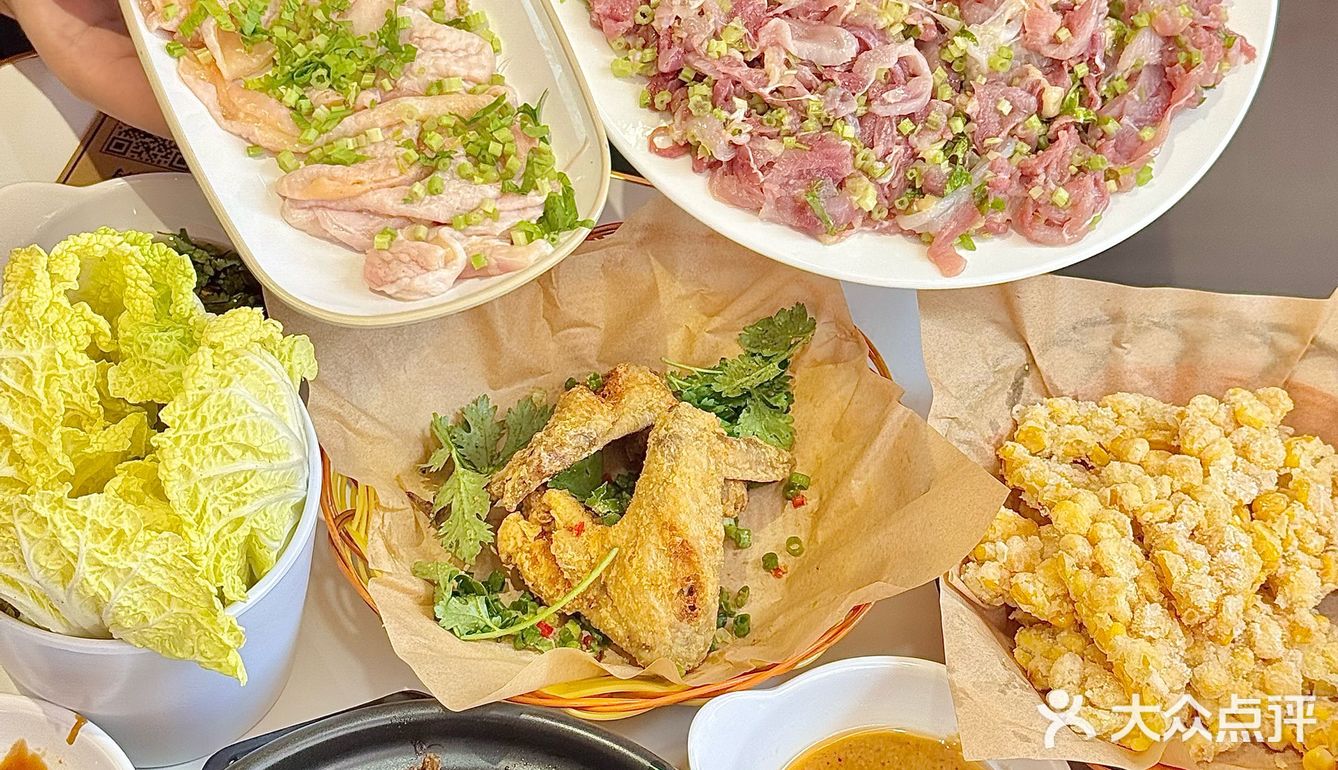 不开玩笑！在汕头吃到了很惊艳的鸡煲…