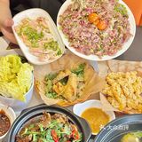 不开玩笑！在汕头吃到了很惊艳的鸡煲…